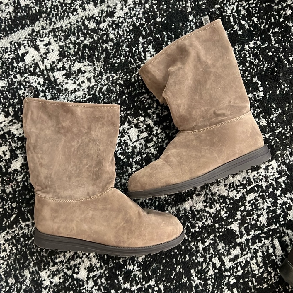 Tan MukLuk Boots